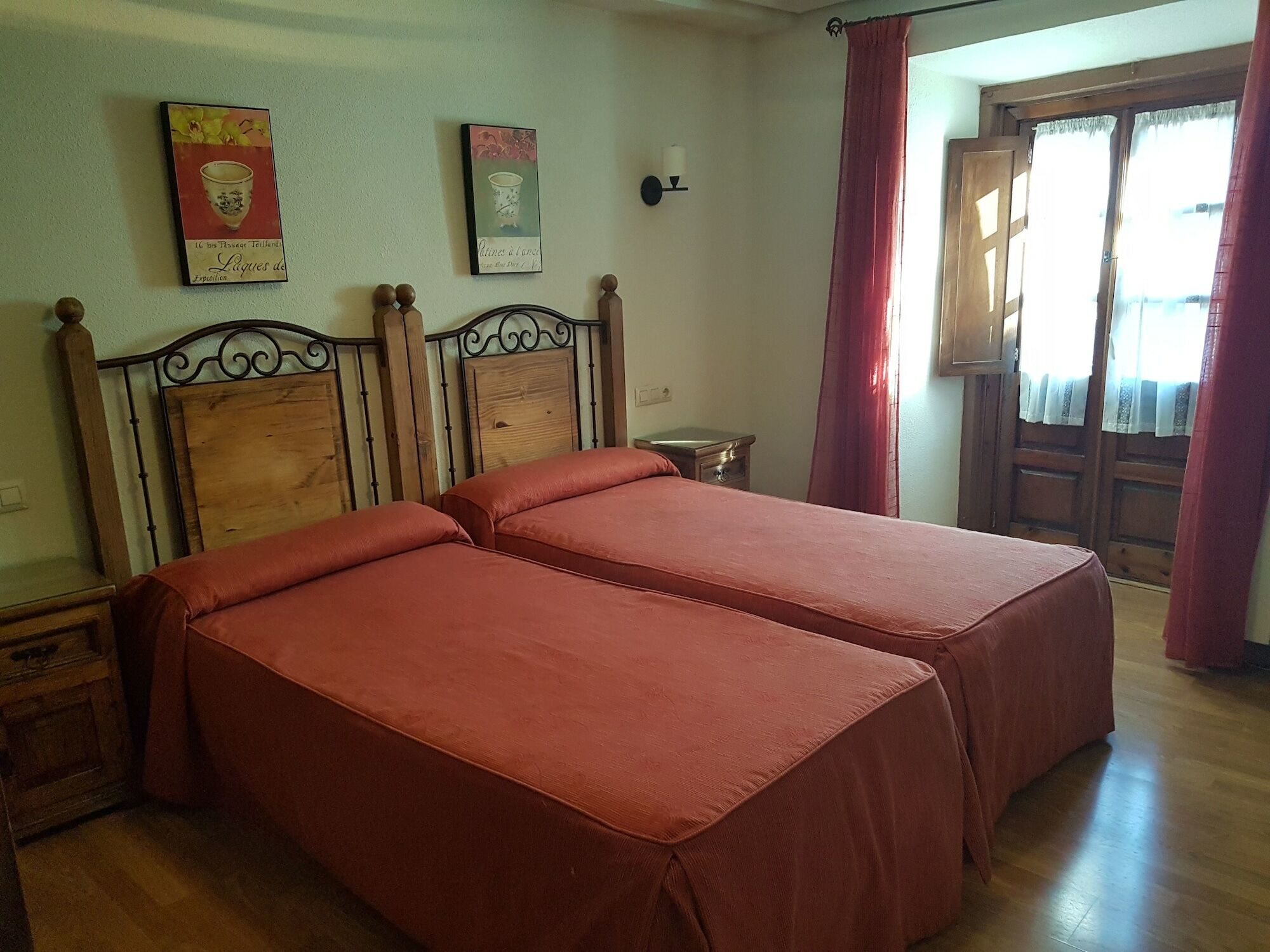 Hostal El Rastro Ávila 外观 照片